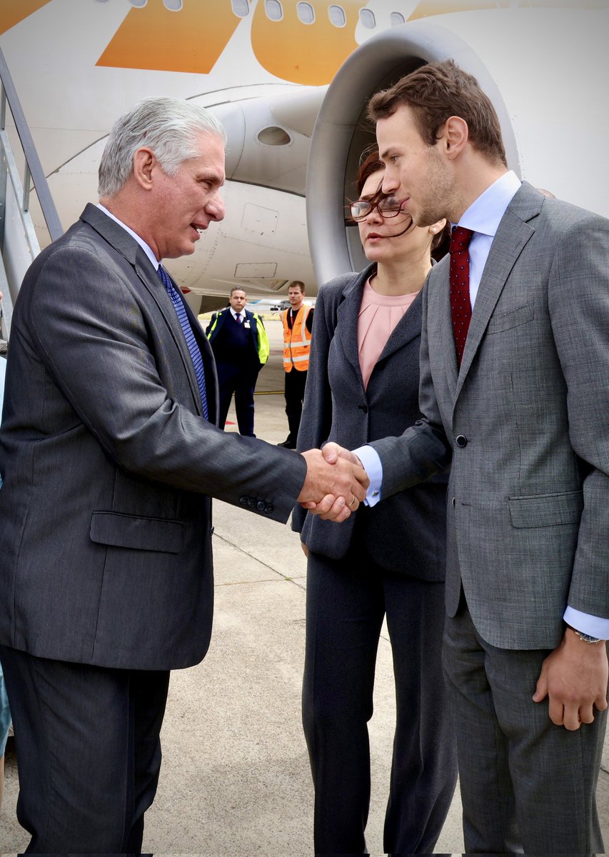VilluendasHeidy's tweet photo. El programa de #DíazCanelEnPortugal fue intenso y tuvo un cierre muy simbólico y emocionante para cualquier revolucionari@ cuban@. 

Hoy es recibido en Bruselas, donde tampoco tendrá descanso. 

La voz de #Cuba 🇨🇺 se escuchará en la #CumbreCelacUE y en la #CumbreDeLosPueblos2023 https://t.co/6K1ANlglwI