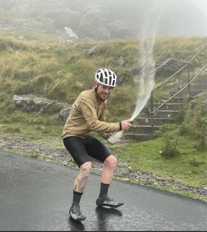 AthlonCc's tweet image. What a weekend for our club member Barry Gray , who completed a double Everest challenge in North Wales

Battling through rain and high winds this was an amazing feet of endurance and mental toughness 

Barry we salute you 🫡