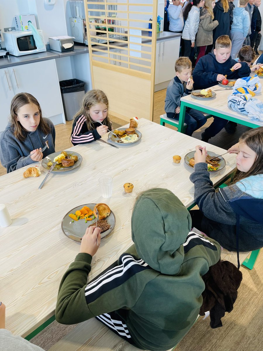 Miss Harris tweet media