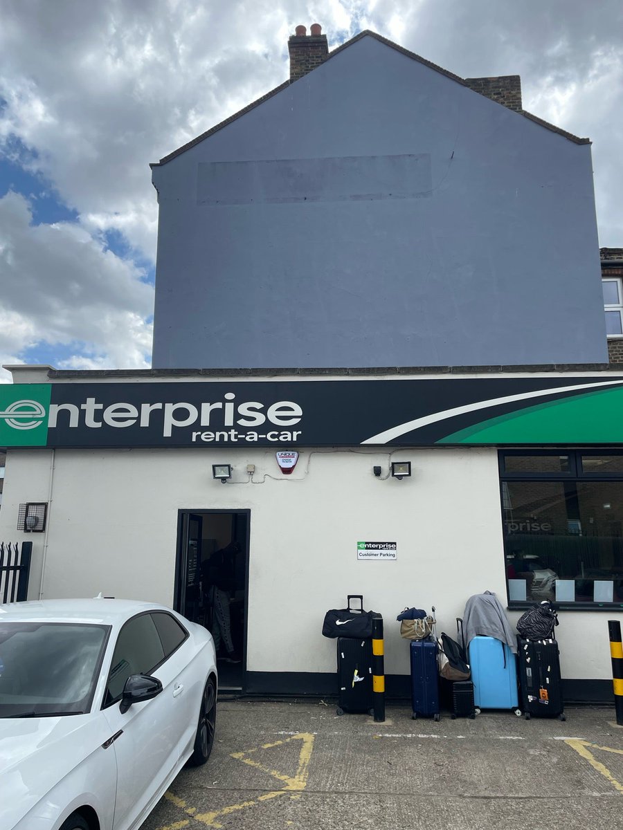 sonhyuk's tweet photo. #Rentacar (@ Enterprise Rent-A-Car - @ukenterprise in Lewisham, City of London) https://t.co/DxzLQxZF8N https://t.co/mT8YdfNpgc