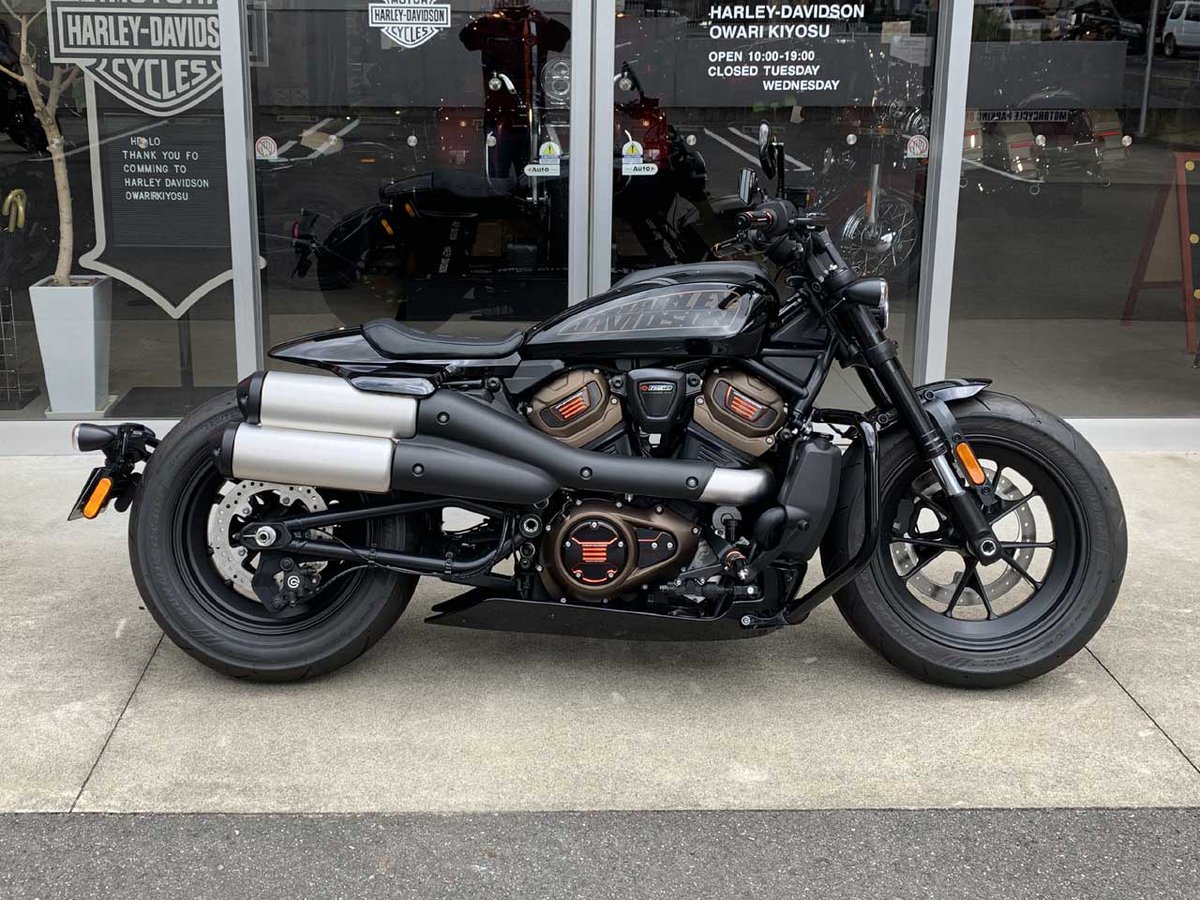 hd_owarikiyosu's tweet photo. RH1250S

みんな大好き「Adversary collection」

#iamcustom
#2023年モデル
#120anniversary
#HD尾張清須
#ハーレーダビッドソン 
#ハーレー
#ハーレーダビッドソン尾張清須
#harleydavidson
#harley
#清須 
#愛知県
#ディーラー
#ハーレーディーラー
#みんなで買おうハーレーダビッドソン https://t.co/ThYtXq1O3k