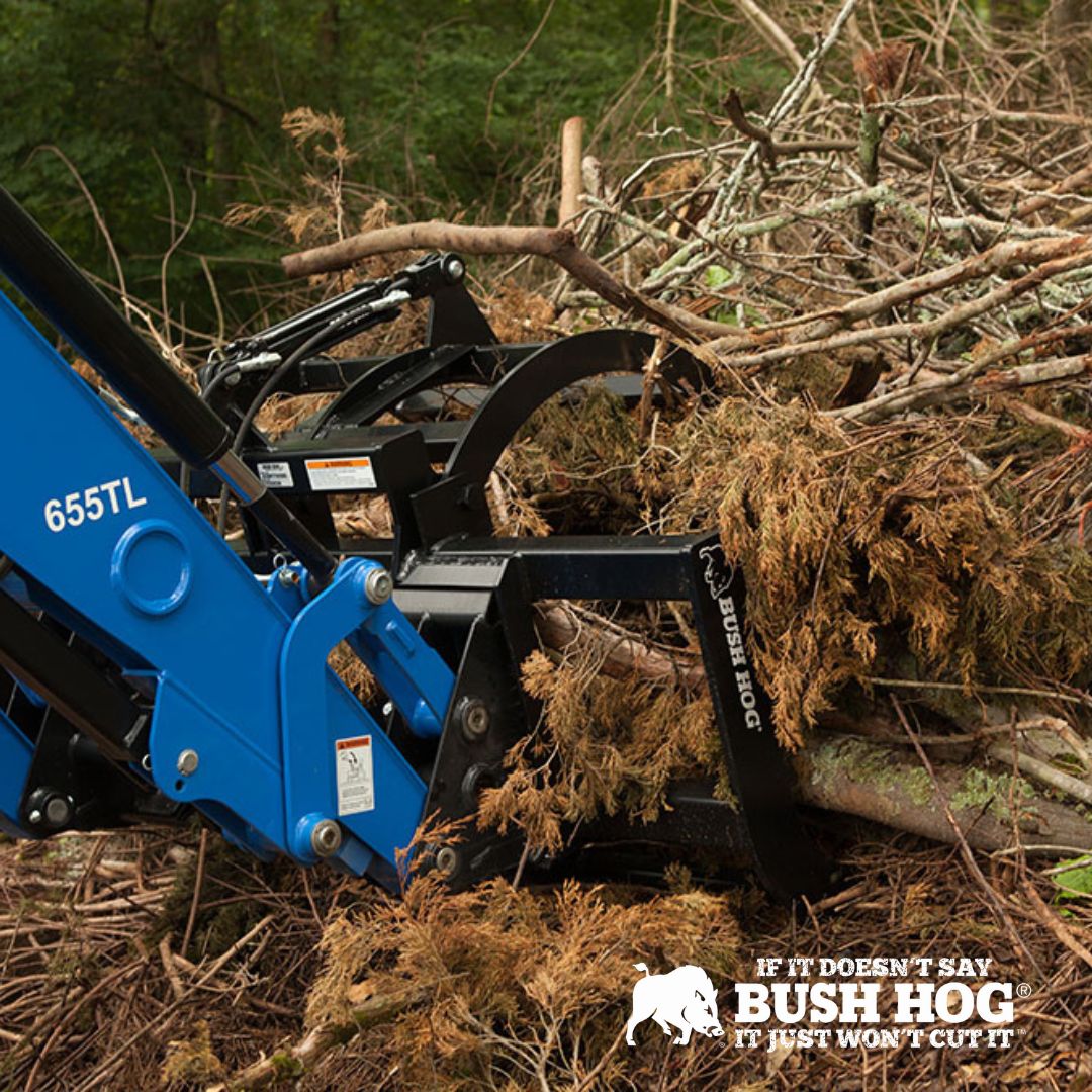BushHogLLC's tweet image. ☀️ As we're breezing through the summer, have you had a chance to kick-start those hefty property projects yet? Don't worry if you haven't; we've got you covered! Visit bushohog.com/construction/c… and explore our wide array of tools, from backhoes to pallet forks. #bushhog