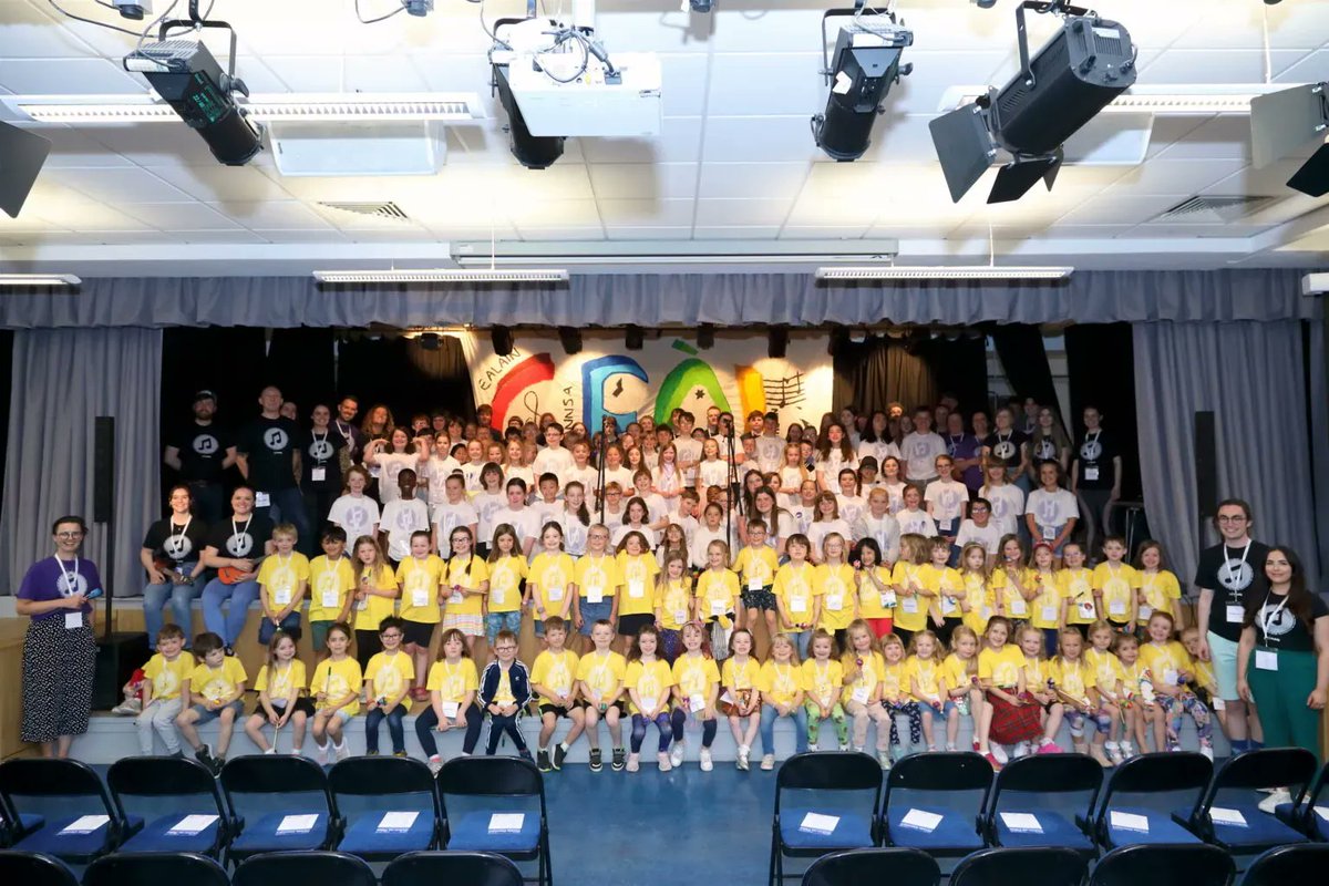 feisphaislig's tweet photo. Only 2 sleeps 🛏️ 🛏️ until #FeisWeek2023! Tha sinn air bhioran!
We can't wait to see our 170 participants for #Gaidhlig, #Ceol, #orainn and 🎪 ....... https://t.co/3mwwp4ZUwX