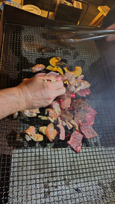 ガハハ今から肉食うぜ。