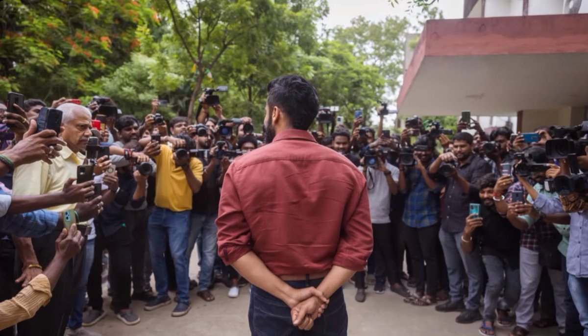 saloon_kada's tweet photo. He is Coming To Rule KOLLYWOOD🔥 https://t.co/YJsTsXX8cE