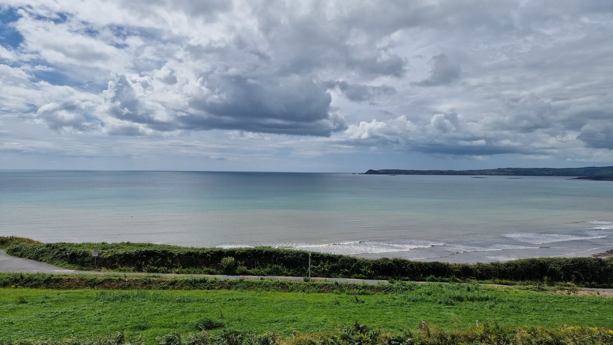 mernin's tweet image. One of the many colourful delights that await you on the #Waterford #Greenway. Best experienced with visiting work colleagues who are now lifelong friends #WeAreRedHat #LifeAtRedHat @waterfordgr