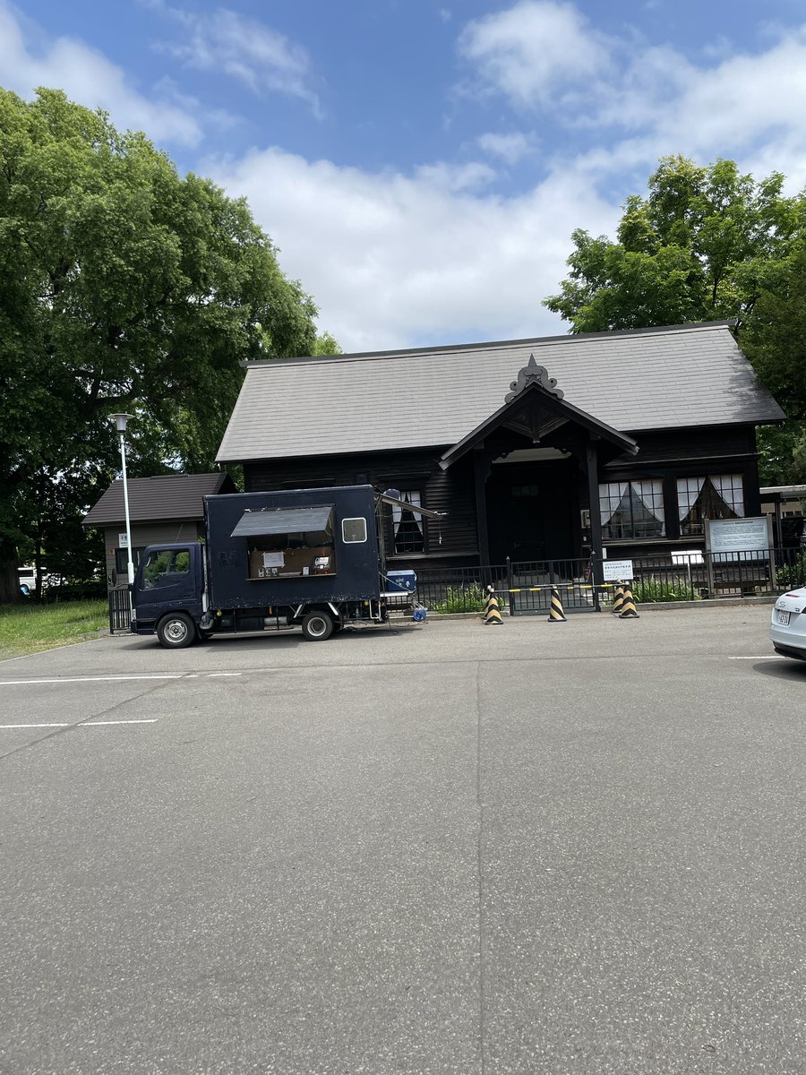 明日月曜日は新琴似神社11時18時です。新作白あんグレープフルーツあります🍧
