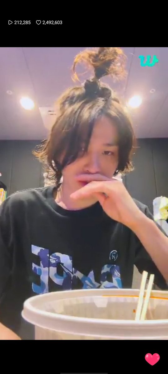 ☆k tweet media