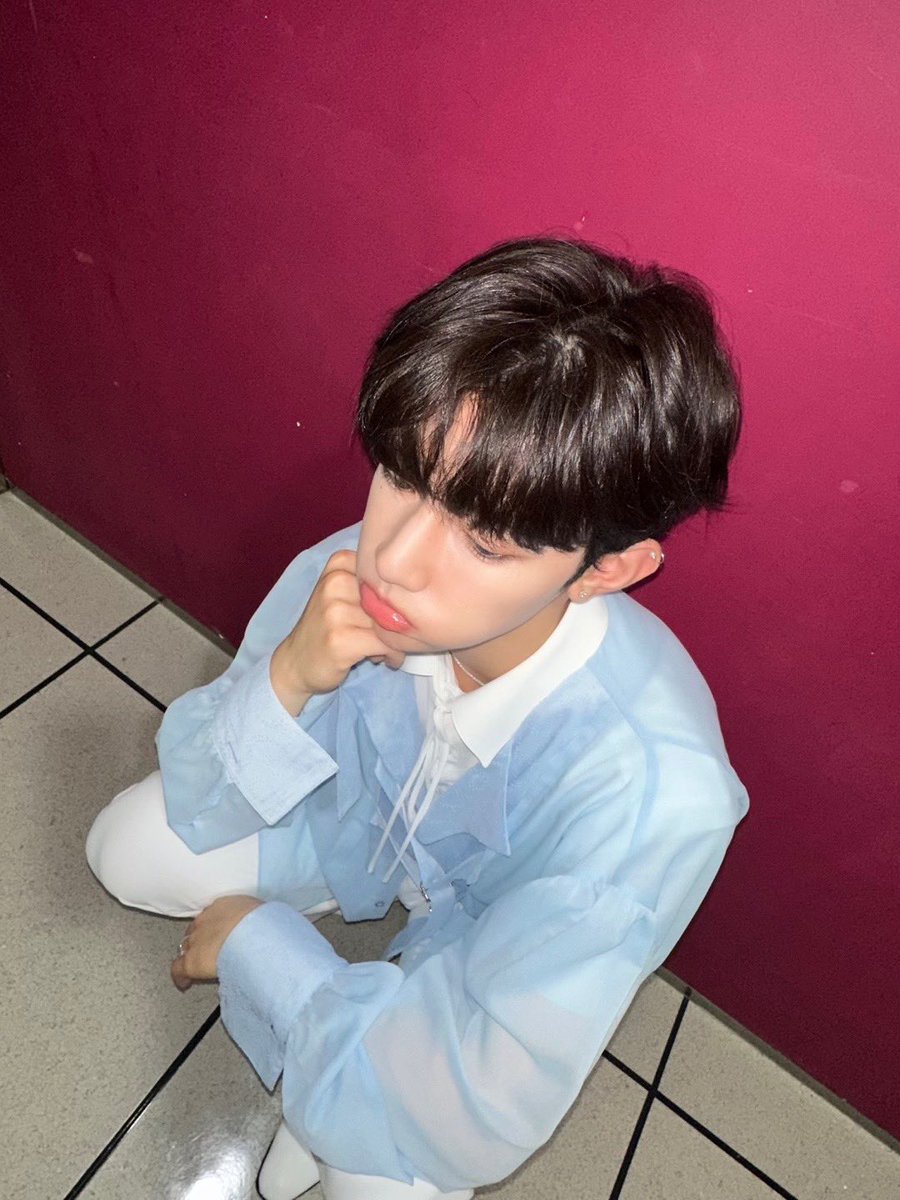 haobinsplanet's tweet photo. I HATE THEM SO MUCH (AFFECTIONATE) https://t.co/HhuvVJPAyl