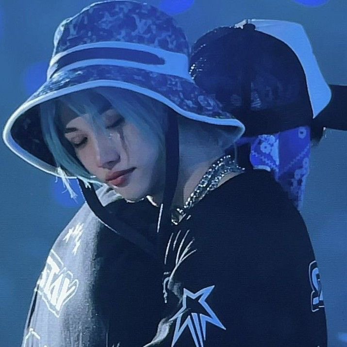 lokiast4r's tweet photo. tell me why people are hating on lixie :(
hes literally so special and so perfect the world really doesn’t deserve him, i hope he stays safe
#RESPECTFELIX
#PROTECTFELIX https://t.co/JK5fYfZJmI