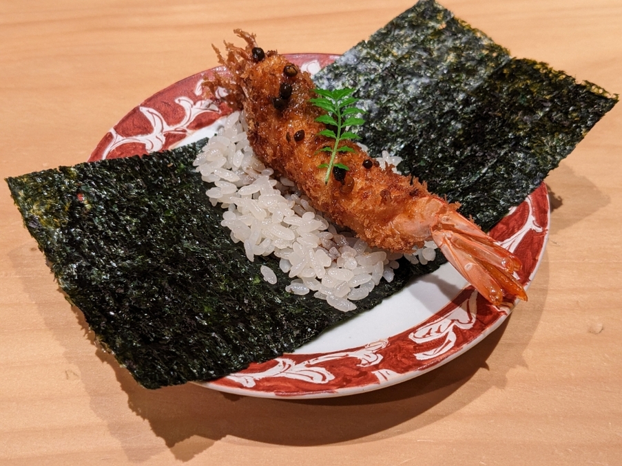 RoamCut's tweet photo. 【鮨トキドキ串 海老虎】リーズナブルに本格鮨を楽しめる！トキドキの串揚げも◉！ 
https://t.co/aMBuHbiPx8 #tabelog https://t.co/d9D07k6JIf