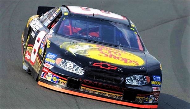 Martin Truex Jr won the 2005 New England 200 at New Hampshire 18 years ago today. 🏁 

#MTJ won his second straight Busch (@NASCAR_Xfinity) series championship in 2005.  

#Chance2Motorsports 🏁