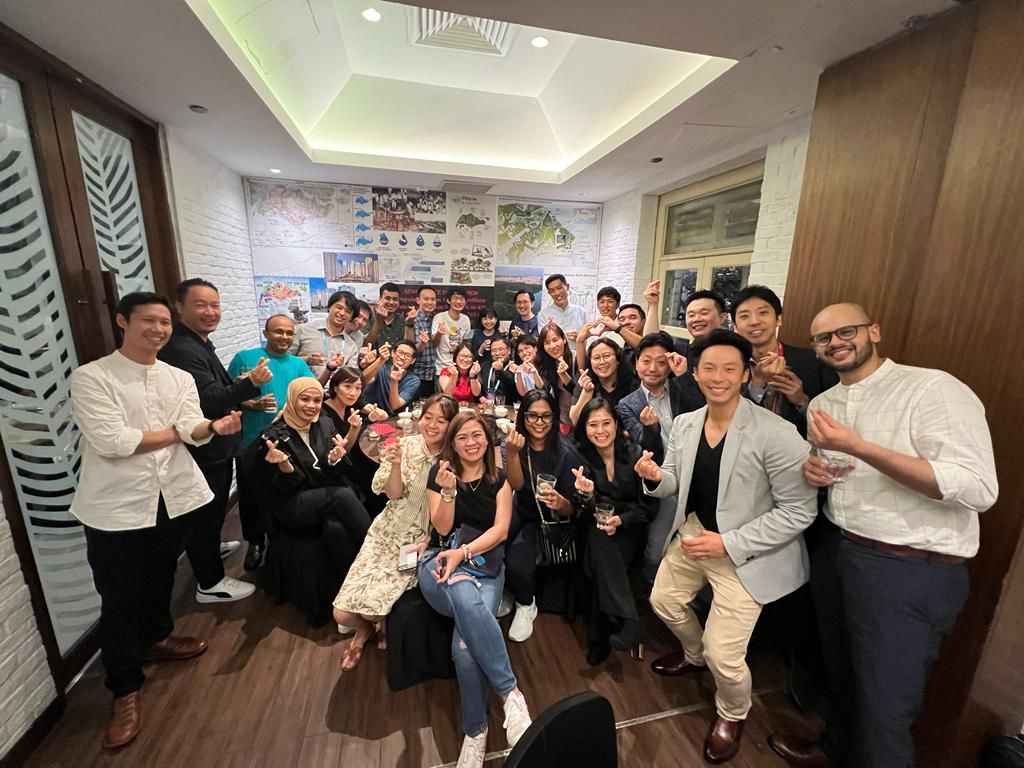 Aaysha Cader (@aayshacader) on Twitter photo Highlight of the meeting was the Camaraderie of the #APSCYoung community, led by <a href="/Jonyap88/">Jonathan Yap</a>
Love the energy and productivity of this bunch and can't wait to keep the momentum of ongoing projects!
🔗apscardio.org/yci.html
#APSC2023Singapore @APSC2023
<a href="/apsc_office/">Asian Pacific Society of Cardiology</a> <a href="/wishnuaditya/">wishnu aditya</a> Highlight of the meeting was the Camaraderie of the #APSCYoung community, led by <a href="/Jonyap88/">Jonathan Yap</a>
Love the energy and productivity of this bunch and can't wait to keep the momentum of ongoing projects!
🔗apscardio.org/yci.html
#APSC2023Singapore @APSC2023
<a href="/apsc_office/">Asian Pacific Society of Cardiology</a> <a href="/wishnuaditya/">wishnu aditya</a>