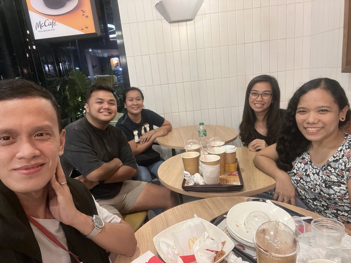 PiojoJason's tweet photo. https://t.co/g9aXoUmYcx