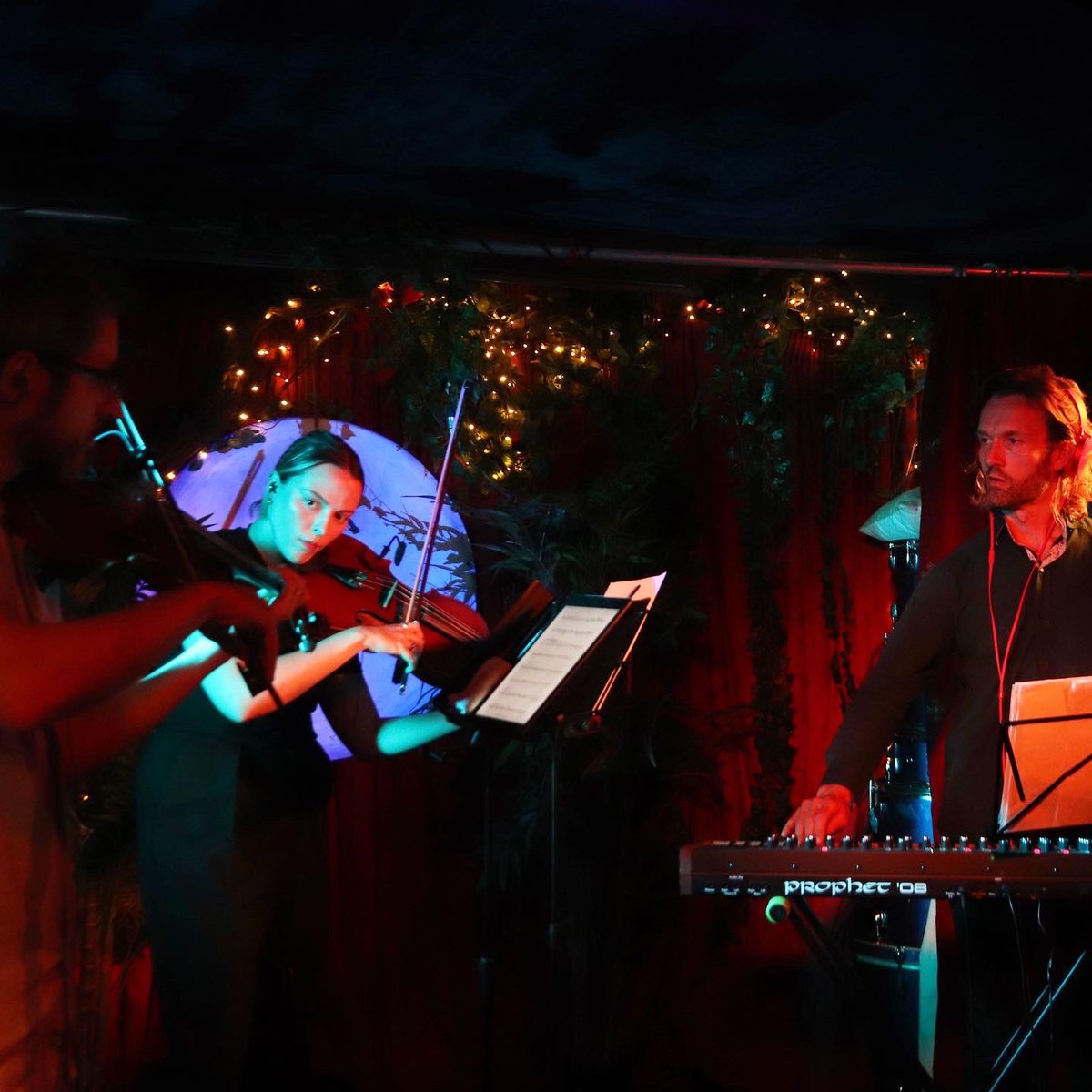 Counter Chamber tweet media