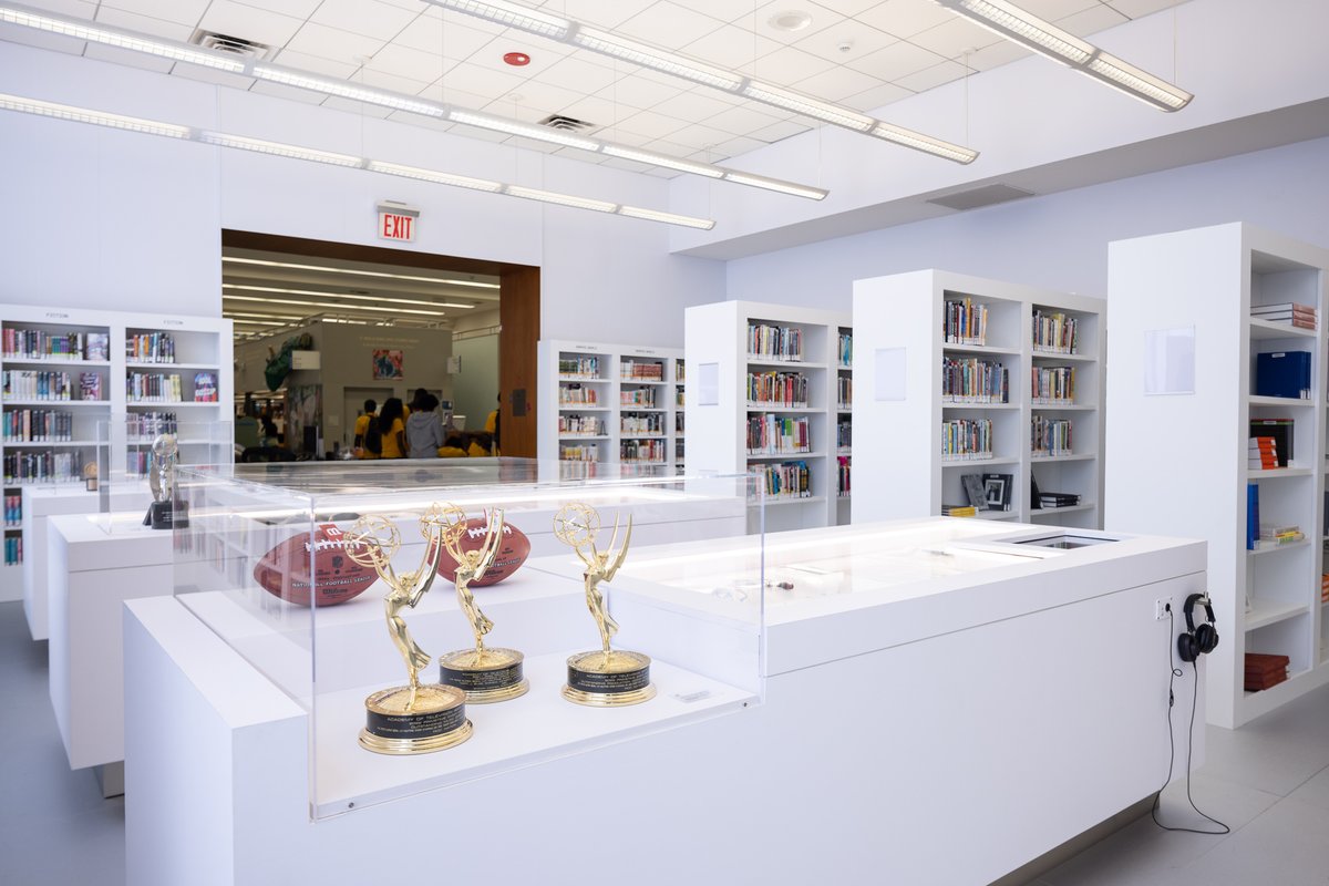 BKLYNlibrary's tweet photo. Plan your visit to see #TheBookofHOV: Central Library opens today at 1pm. Learn more about each experience in this immersive tribute exhibit. https://t.co/qMhdBX241w https://t.co/BXjTe20kVN