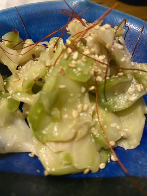 最近はねザーサイとメンマにハマってるの😋 https://t.co/CjupqmQmSZ<a href="/tag/%E9%9D%92%E5%B1%B1%E8%91%B5"class="tags"><span>#青山葵</span></a><a href="/tag/%E3%82%AB%E3%83%83%E3%83%88"class="tags"><span>#カット</span></a><a href="/tag/%E3%82%AA%E3%83%BC%E3%83%90%E3%83%BC%E3%82%B5%E3%82%A4%E3%82%BA"class="tags"><span>#オーバーサイズ</span></a><a href="/tag/%E6%9C%80%E8%BF%91%E3%81%AE%E3%81%82%E3%81%9F%E3%81%97"class="tags"><span>#最近のあたし</span></a>