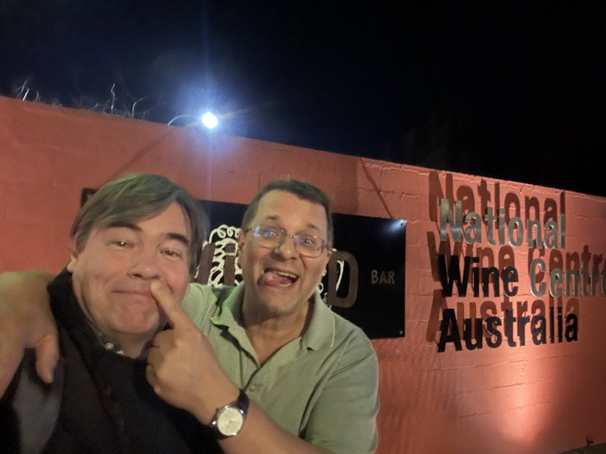 Having a great time with a French friend #ICBIC20 Pierre Moenne-Loccoz
