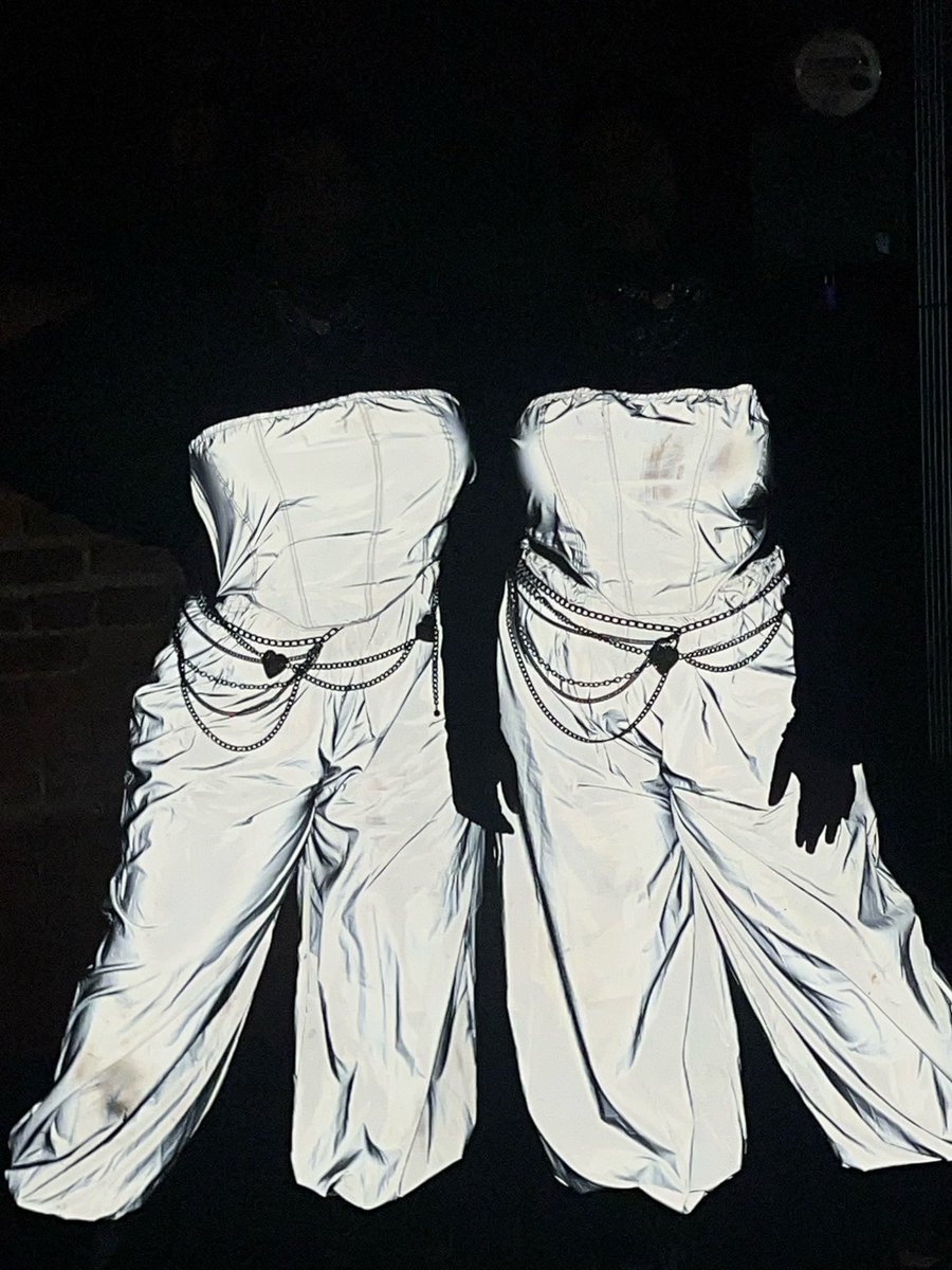 aint_afraid's tweet image. 🎵 My girl super beautiful , talking physical to character and spiritual 🎵 ✨ shining on stages all SUMMAH!!! Catch us Next week in Grand Rapids , MI for the #LoveWhereyouLive Festival ✨🎤