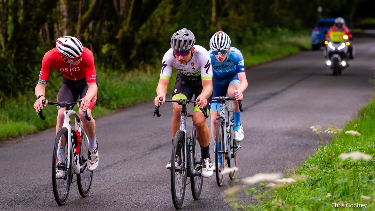 runningbydoing's tweet image. Over to nearby Brentor this morning to watch the Plymouth Corinthian Summer Road Races - very enjoyable despite a sudden torrential downpour in the final stages. #Dartmoor