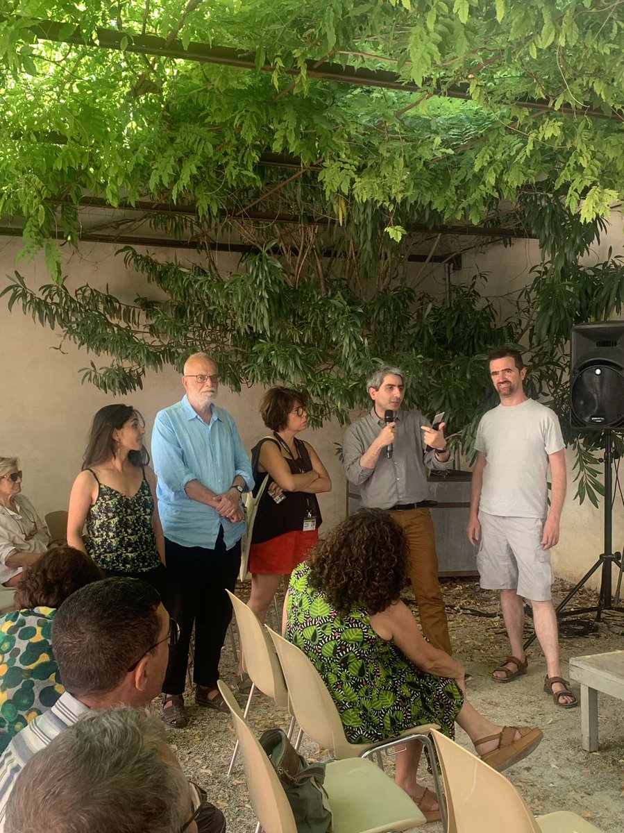 IranGarromedia's tweet photo. Aujourd'hui se réunissait les organisateurs du Pavillon Iran, avec @Iris_Farkhondeh, @AbBengio, Isabelle Barbéris, @BPourvali, @garreaulaurent 

Pour participer à la cagnotte en ligne du Pavillon iran : https://t.co/xBRhDotlyI https://t.co/6OzdzM2iTL