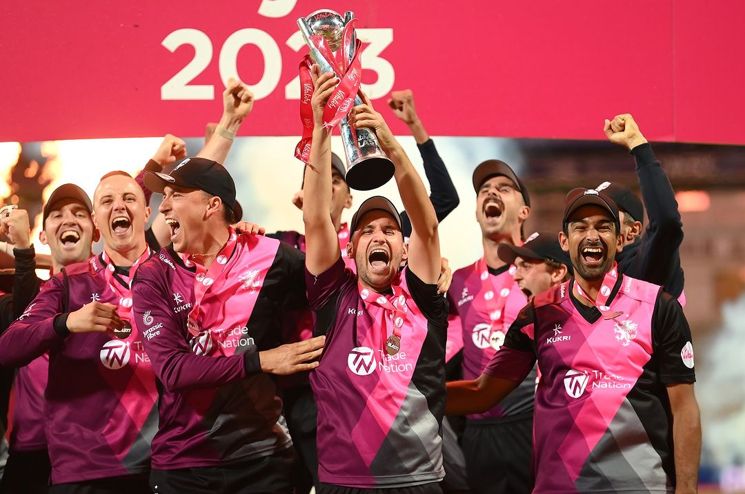 Congratulations @SomersetCCC winners @vitalityblast 2023 - you've only gone and done it !! We are so proud of you all. Job well done ! #WeAreSomerset #flyingtheflagforsomerset