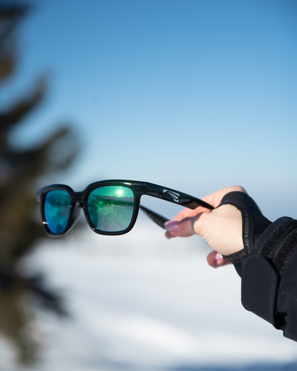 LiP_Sunglasses's tweet photo. Every moment is a vibrant adventure! Let your vision take center stage as you immerse yourself in a world where every detail shines with breathtaking brilliance https://t.co/AZ5LmL0mud