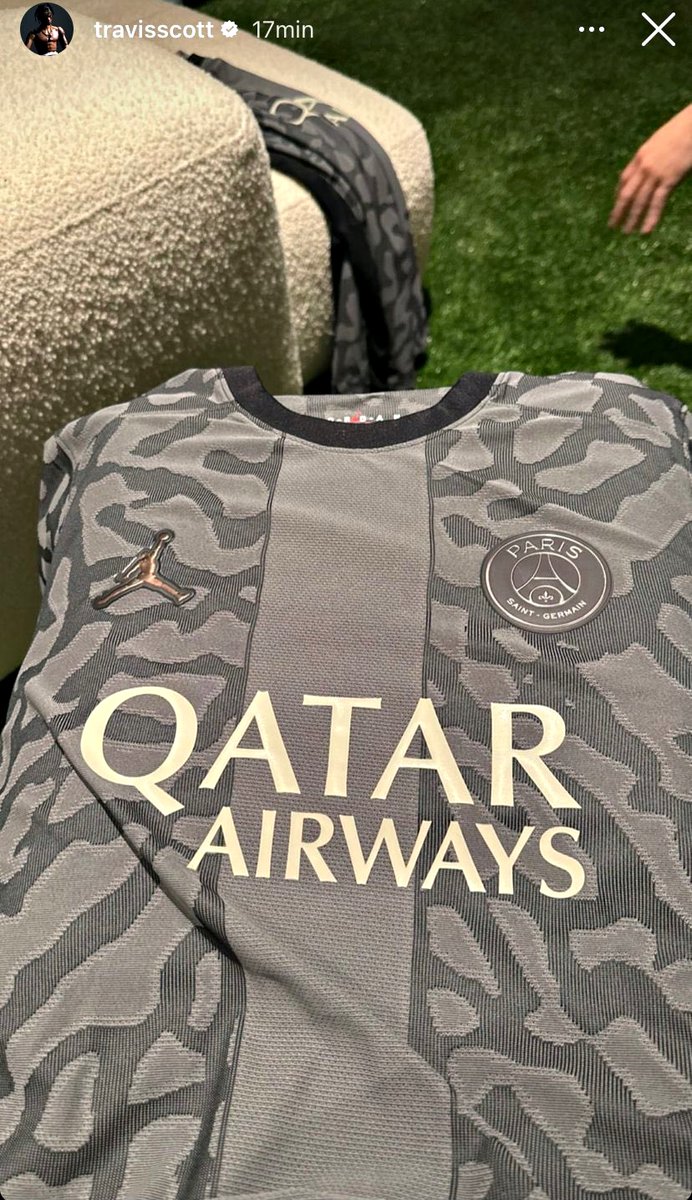 Travis Scott deu leak no novo terceiro equipamento do PSG 👀