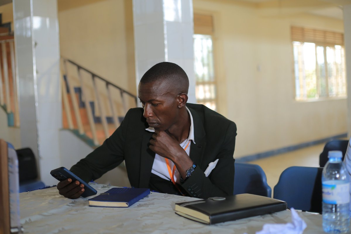 UNSA_Debates's tweet photo. Thrilled to have our dedicated #UNSSDC23 Technical Team of Judges, National Coordinator, Community Manager, and Tabulation Master at Mbarara High School, Chaapa for the Ankole Sub-Regional Qualifiers. We are making progress in the mission to #EndAIDS2030Ug
@aidscommission https://t.co/g9A0WP4qzr