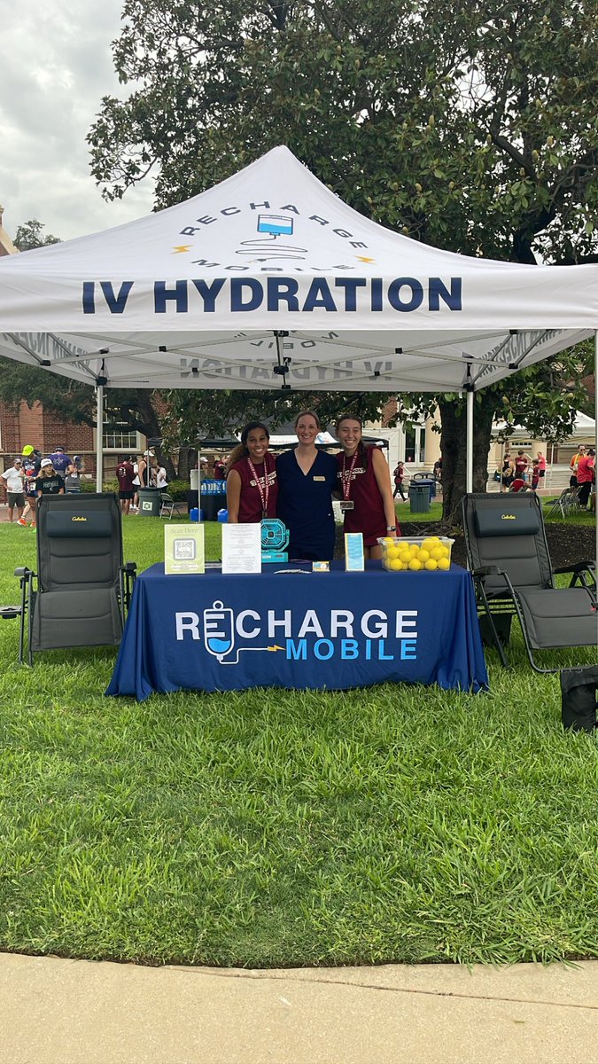 Thank you to @rechargemobiledfw
for coming out to support <a href="/twu_soccer/">TWU Soccer</a> !!