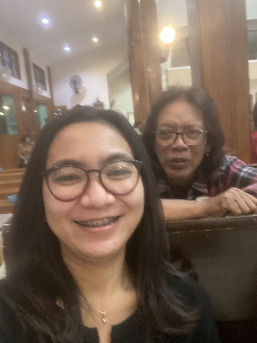 ratnananol's tweet photo. bersama om @toniewidyarto 🥰 sing lagi loro wetenge kakean maem enak 😋 https://t.co/orsDg9qNm6