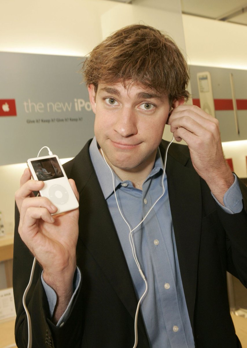 eliteobsolete's tweet photo. the office iPod lore is real https://t.co/CYmuispAiR