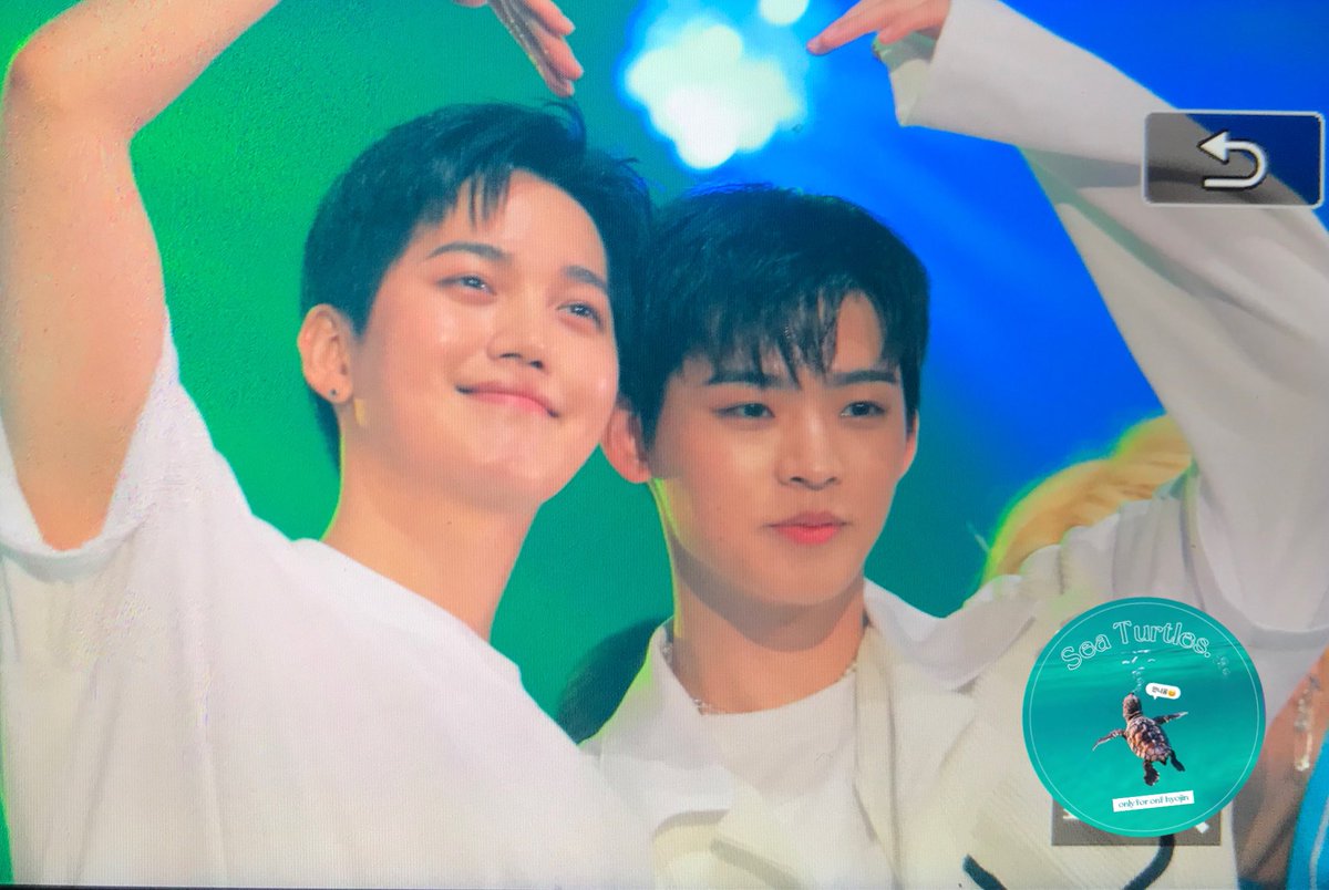 230716 리더즈🍀
#온앤오프 #ONF #효진 #HYOJIN #김효진 #승준 #이승준 #제이어스