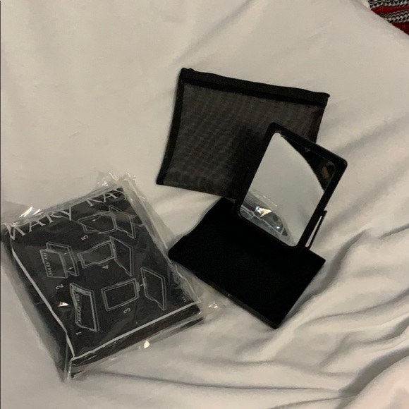 So good I had to share! Check out all the items I'm loving on <a href="/Poshmarkapp/">Poshmark</a> #poshmark #fashion #style #shopmycloset #marykay: posh.mk/lbvMM6GVtBb