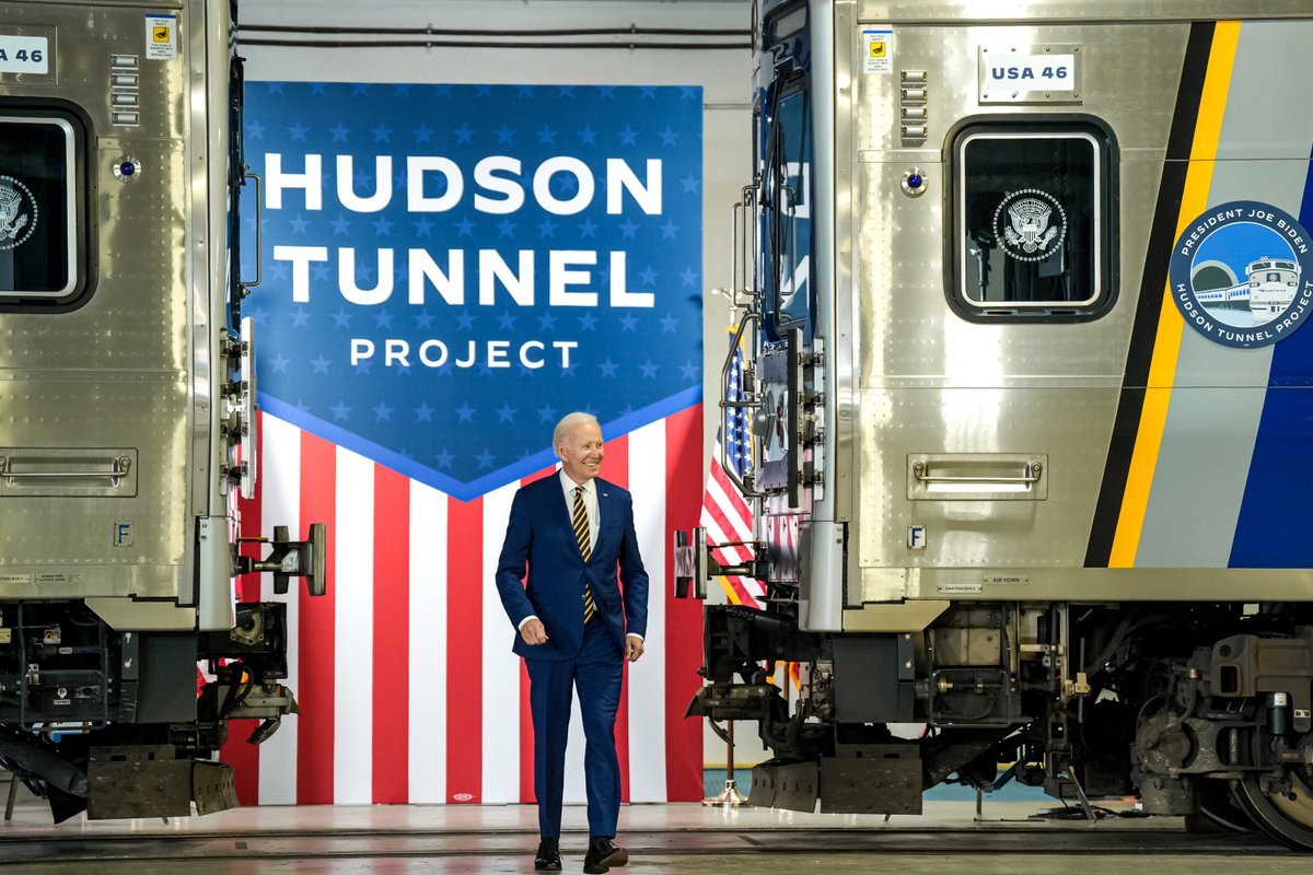 WhiteHouse46's tweet photo. From cities to rural America, Bidenomics is delivering results. https://t.co/YWU9GaXStu