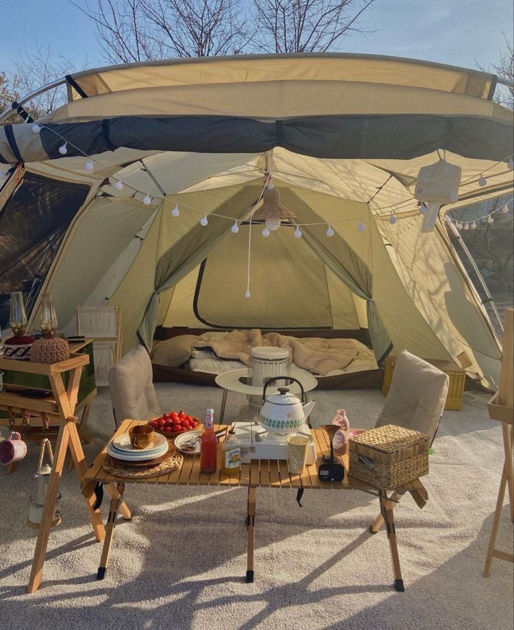 300moods's tweet photo. camping 🏕️ https://t.co/KVuLT4qSuf