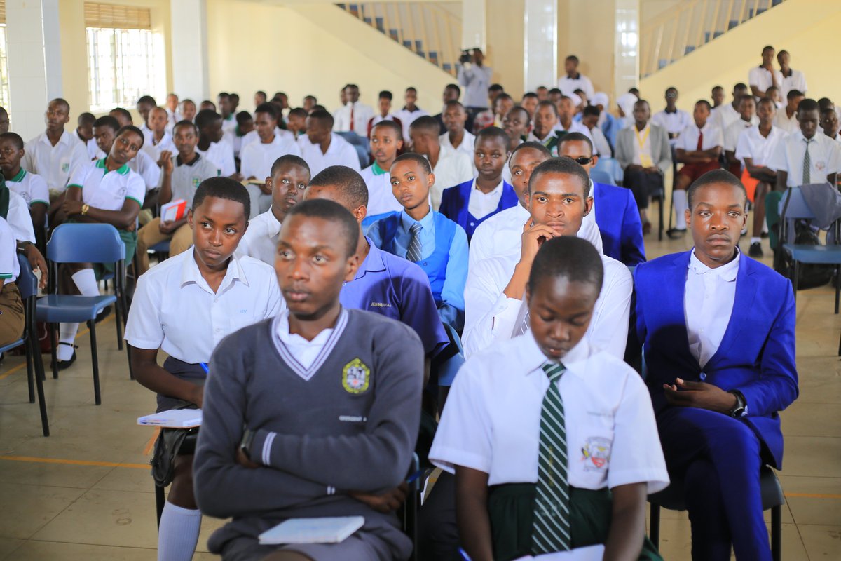 UNSA_Debates's tweet photo. At the #UNSSDC23 Ankole Sub-Regional Qualifiers at Mbarara High School, we have 36 teams from across Ankole participating, bringing together 108 talented debaters &amp; 35 passionate public speakers.
The competition is on and may the best team  WIN
#EndAIDS2030Ug
@aidscommission https://t.co/ZJnQcPcNSV