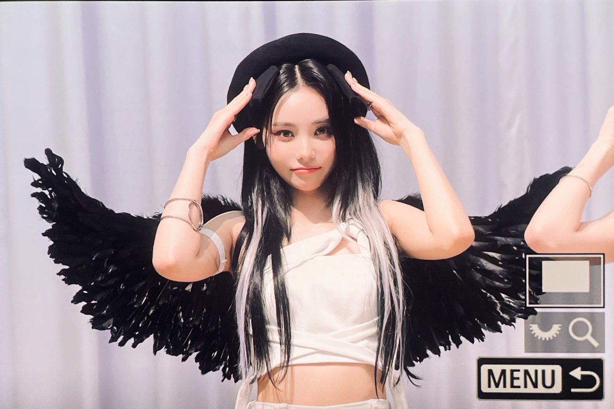 ๐๐ฅ๐๐๐ค ๐๐จ๐ข๐ tweet media