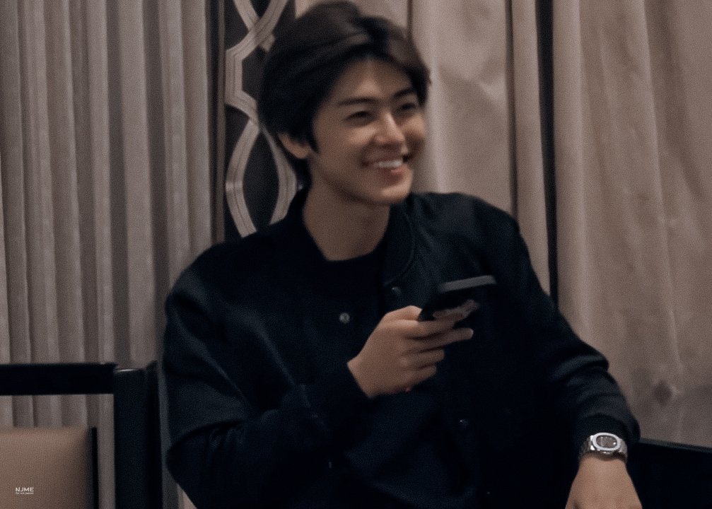 najaeminedit's tweet photo. girls don’t want a boyfriend, they want na jaemin https://t.co/0XyWkqeQEX