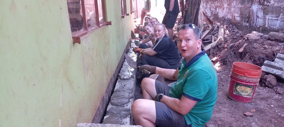 camptanzania's tweet photo. Thats why we're here to bring change to the community! our classroom wall reinforcement, great progress #teammeru #dosomethingAmazing #CampsEffect @campkenya @CampsInt https://t.co/uI4GD091RP