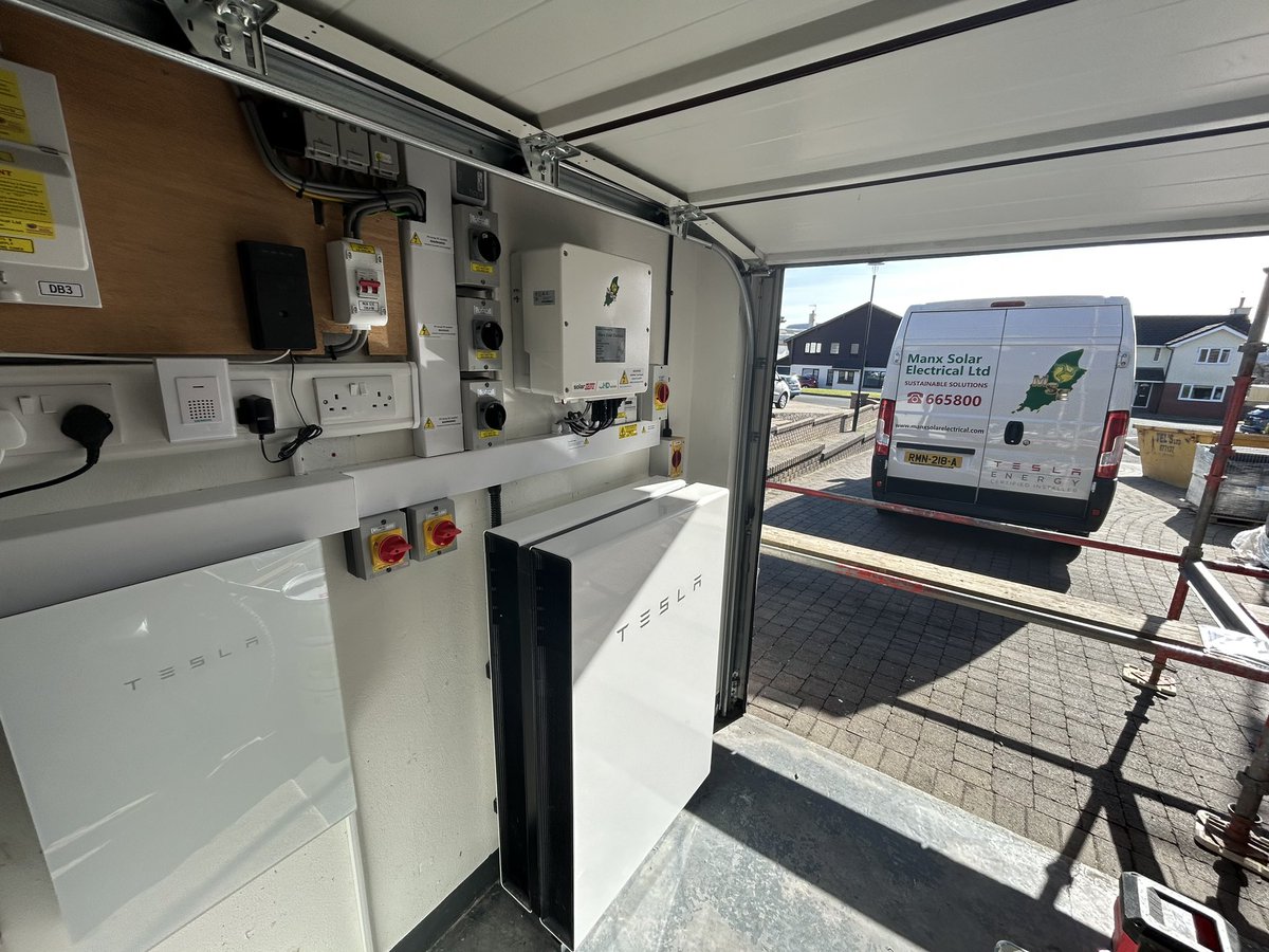 LtdManx's tweet photo. #ManxSolar team working extremely hard completing just some of the 100’s of different projects we have going on over the past few months! #teslapowerwall #solaredge #gse #heatpumps #renusol 😀 https://t.co/veTdjB4S7L