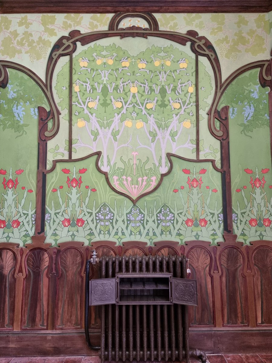 Bh_remi's tweet photo. Après des années de travaux, le château Laurens situé à Agde, bijou de l'Art nouveau, vient d'ouvrir ses portes au public. Un enchantement. https://t.co/X6dWW52FtL