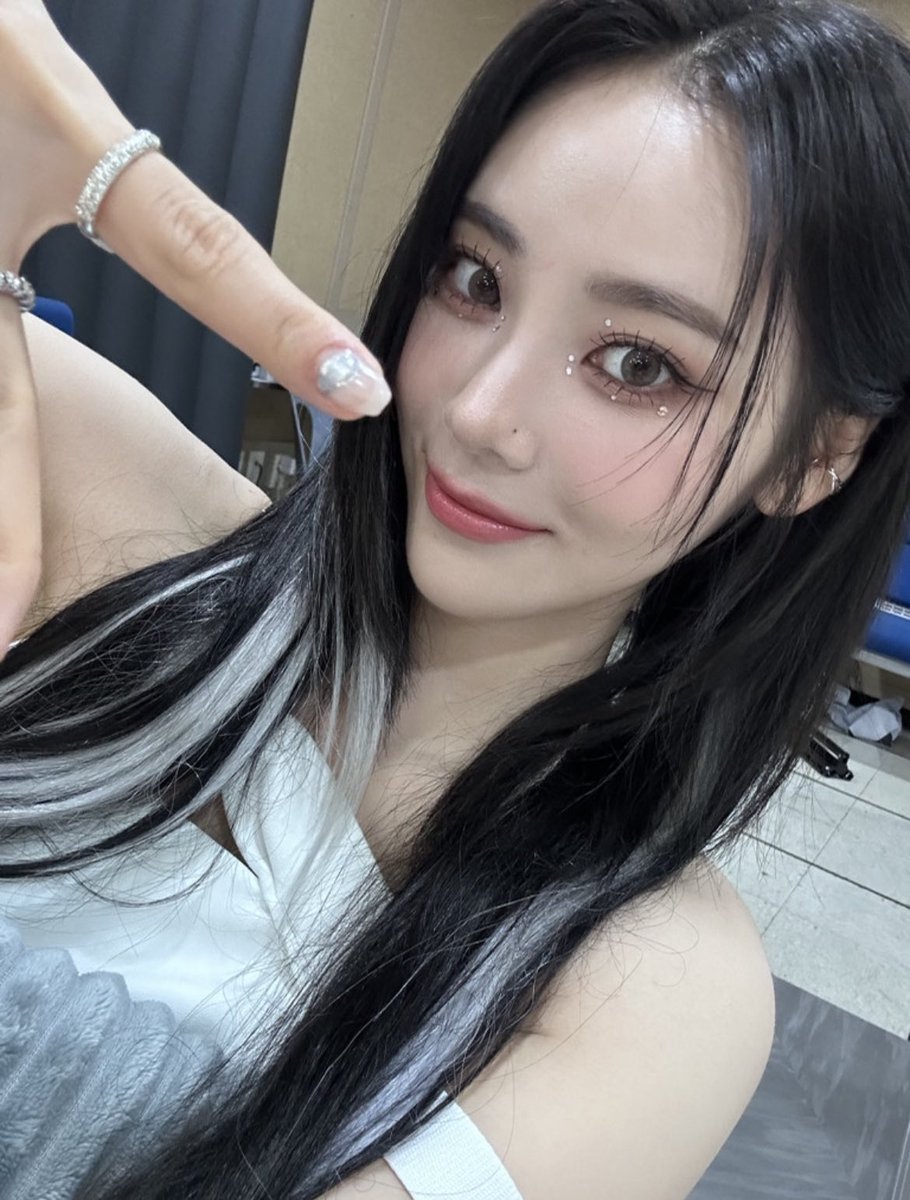 폭룡적인 얼굴ㄹ...