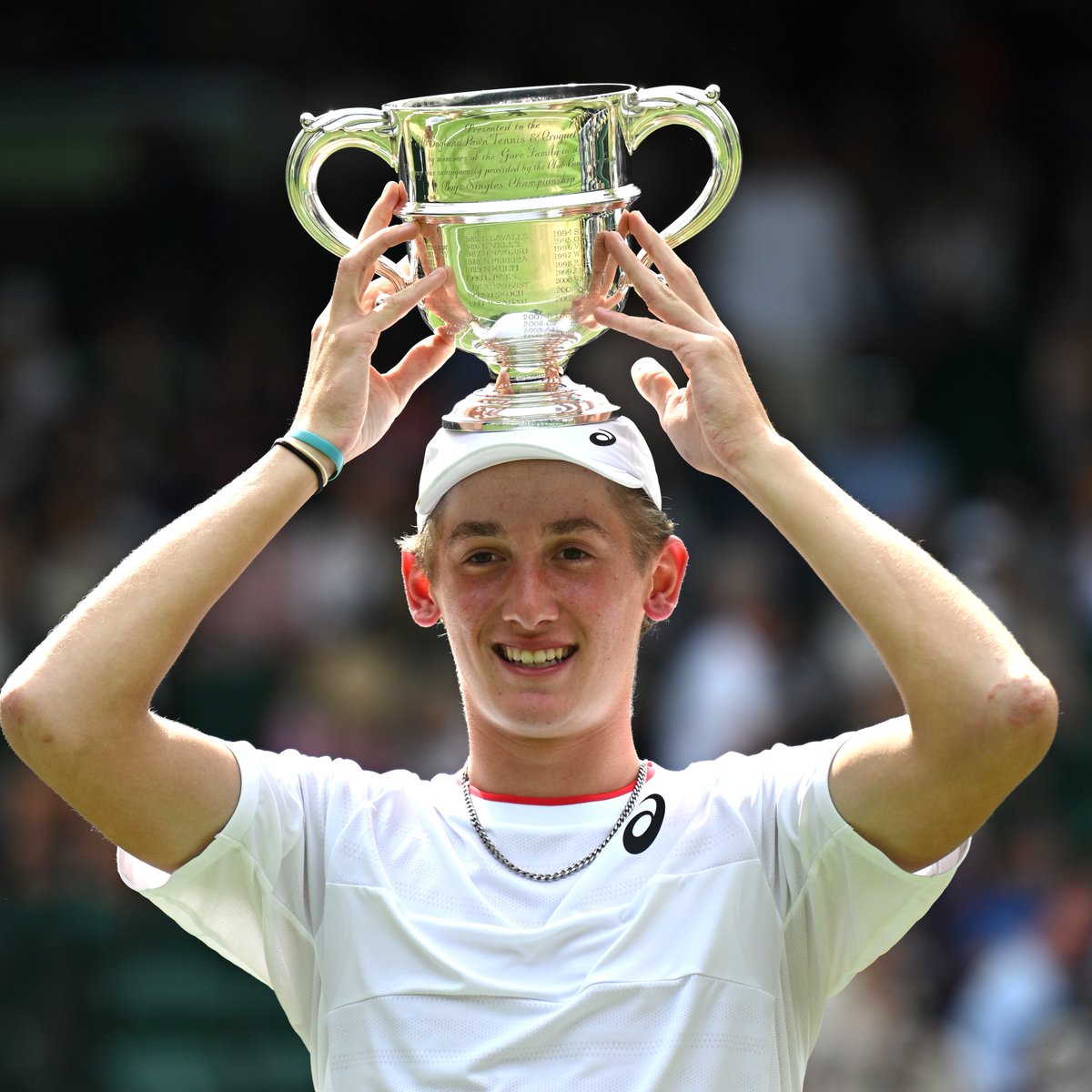 the_LTA's tweet photo. 👑 Henry Searle 👑

#BackTheBrits 🇬🇧 | #Wimbledon https://t.co/UpeQh2AiR4