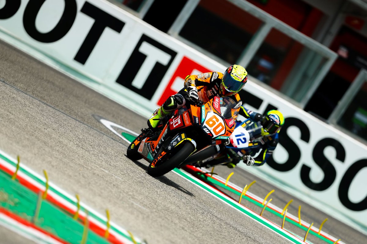 DirkGeiger60's tweet photo. What a #ITAWorldSBK weekend at @autodromoimola 

1️⃣st #PolePosition and two times on the podium in 🅿️2️⃣ 

🥈🥈🏆🏆 😍

#DG60 with #TeamFreudenberg very successful in 🇮🇹 https://t.co/FEQ6bKpbfA