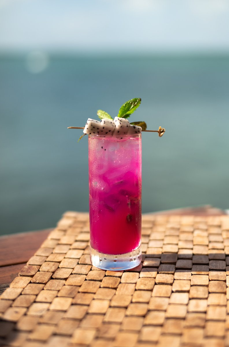 Have you dined at Sol by the Sea? 

Make a reservation online: ow.ly/xIaA50P6BZN