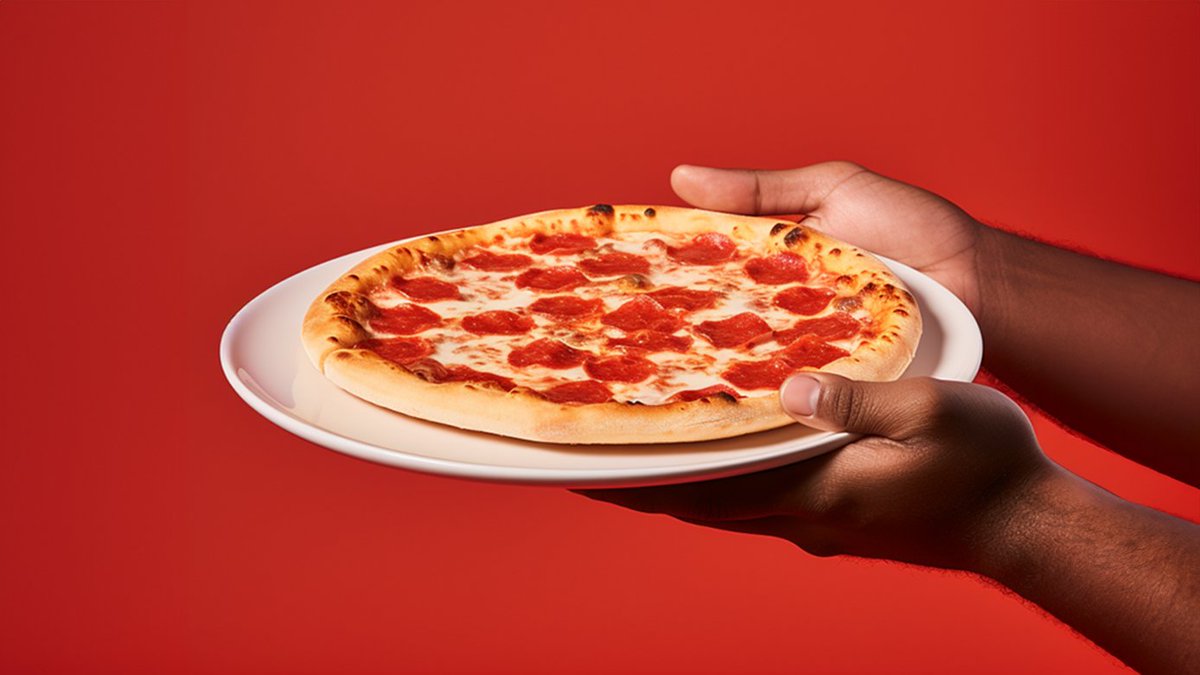 kalsonkalu's tweet image. Here&apos;s a prompt to create tasty Food pics that you can&apos;t put down with #AI     

Hands holding a {food}, {color} background --ar 16:9

Sidebar: What option are you choosing from these and why?
1. Burger
2. Pizza
3. Fried Chicken
4. Sandwich

I got another tasty one, you’ll love!…