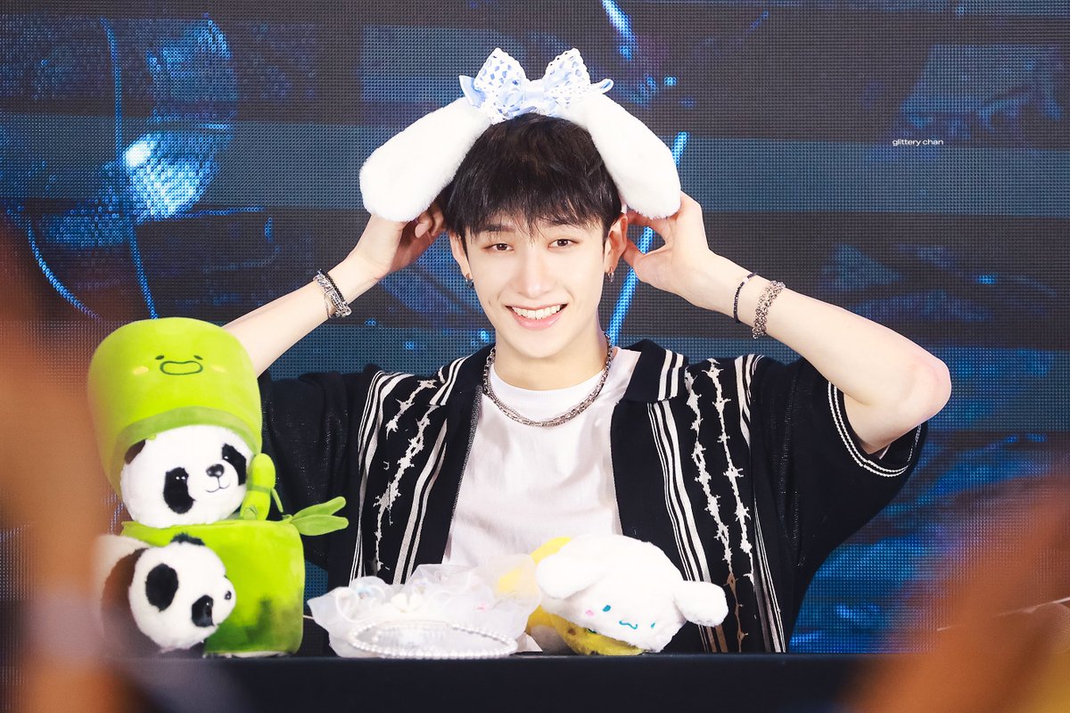 灿灿可爱 ૮꒰ྀི• ﻌ •ྀི꒱ა