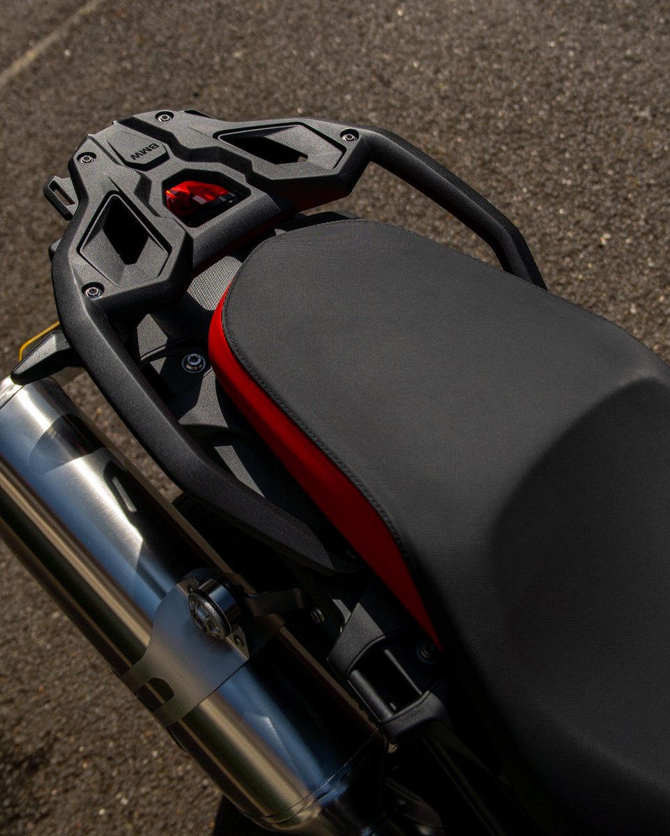 BMWPL_Bikes's tweet photo. Ready for a Summer adventure? The F 750 GS is easy to handle and masters even rough terrain admirably. Thanks to the extensive range of equipment, you can adapt it perfectly to your personal build and wishes.

#bmw #motorrad #bmwmotorrad #bikes https://t.co/2p80jPw01M
