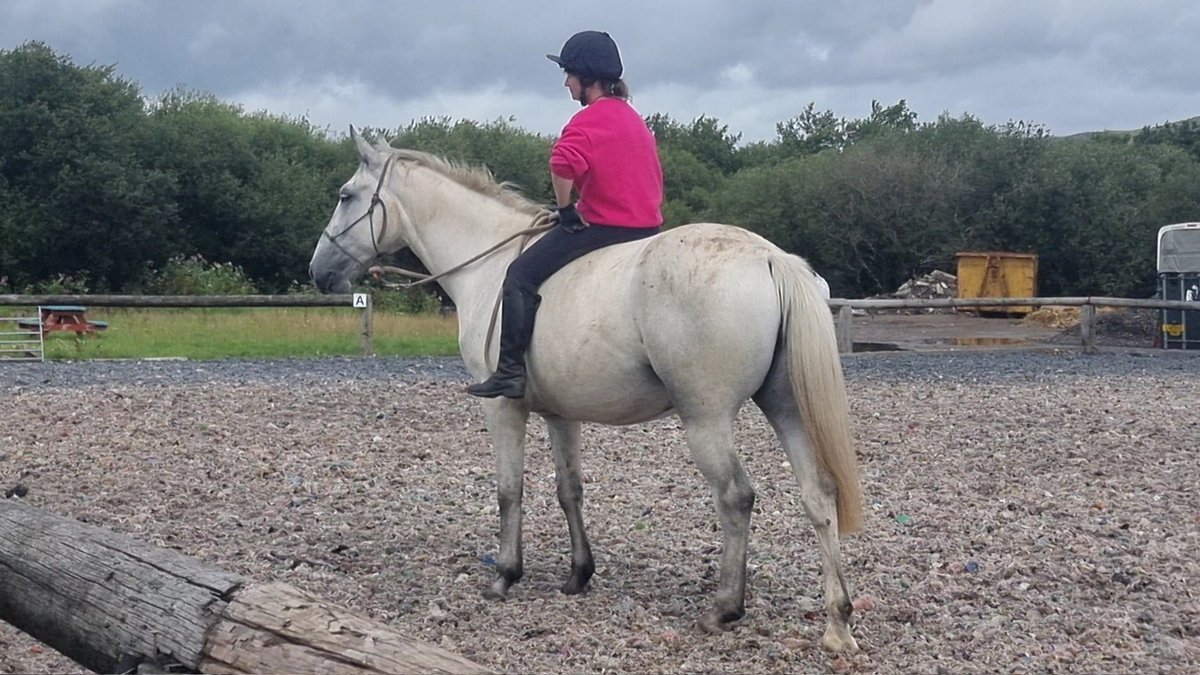 Good afternoon to my bum muscles, finally back in action!!